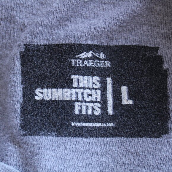 Traeger Men's L Gray Kickin Gas In The Ass Short Sleeve T-Shirt (Retired) - Picture 8 of 8